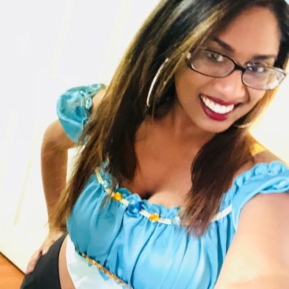 Meet your Posher, Sandhya - Picture 3 of 5